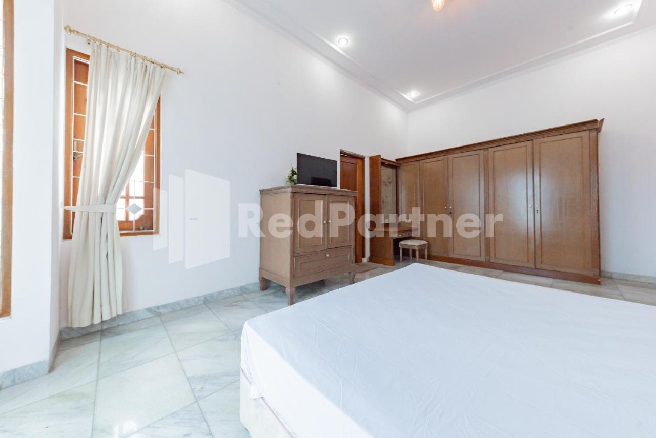 Biru Homestay Bandung Mitra Reddoorz Екстер'єр фото