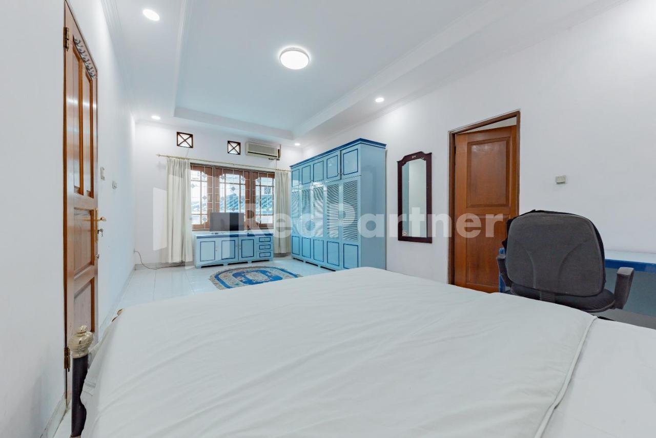 Biru Homestay Bandung Mitra Reddoorz Екстер'єр фото